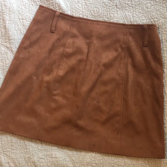 Button Skirt - Picture 2 of 2